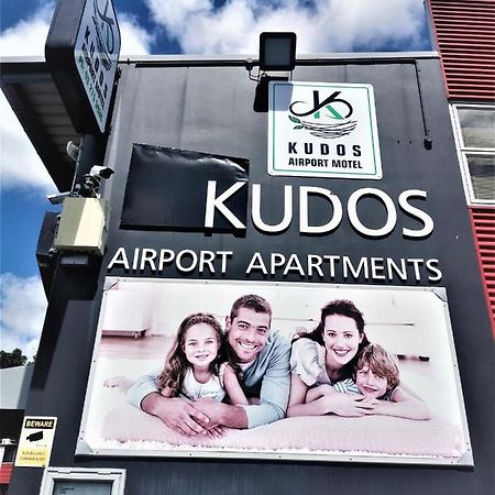 Kudos Business Suites & Airport Motel Окленд Экстерьер фото